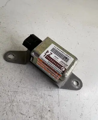 Subaru Outback Airbag deployment crash/impact sensor 98235AG050 1879001261