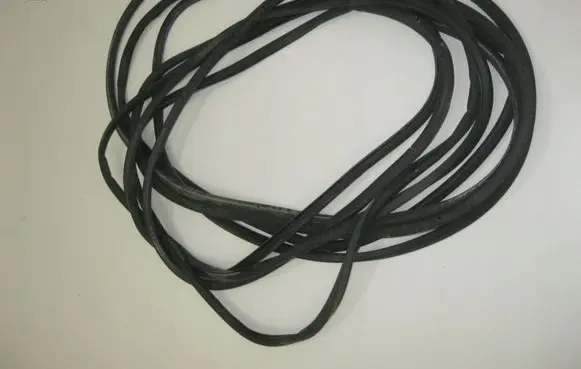 Audi Q3 8U Rubber seal loading door 8U0837911