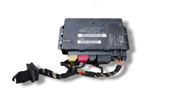 Audi A4 S4 B6 8E 8H Comfort/convenience module 8E0959433BD