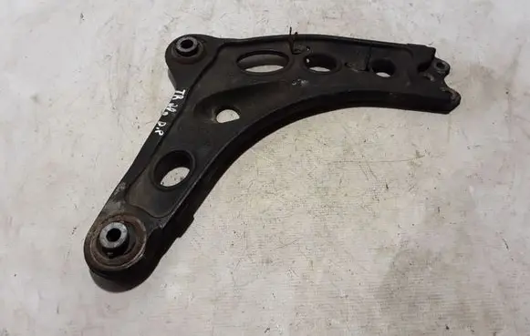 Renault Trafic III (X82) Front lower control arm/wishbone 545002914R
