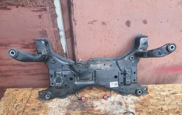 Volvo C70 Front subframe 525049