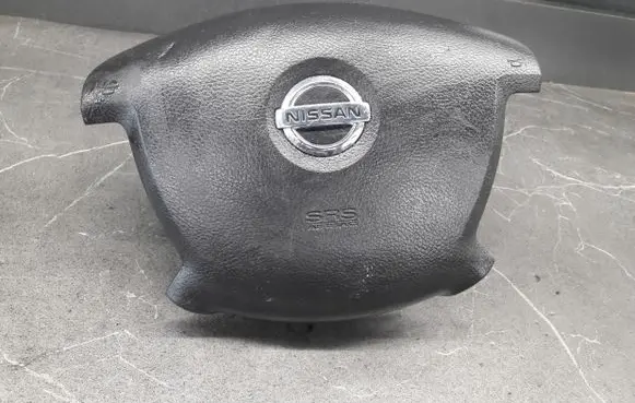 Nissan Primera Steering wheel airbag