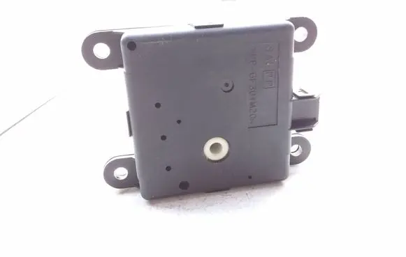 Nissan Primera Intake manifold valve actuator/motor 3027030850 021205
