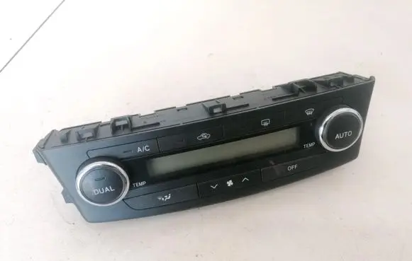 Toyota Avensis T270 Climate control unit 5590005400 55900-05400
