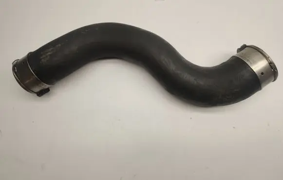 Mercedes-Benz SLK R172 Intercooler hose/pipe A1725280782