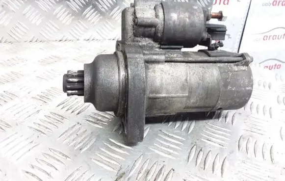 Volkswagen PASSAT B6 Starter motor 02M911023N