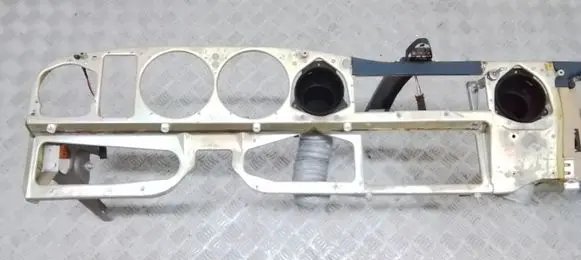 Rolls-Royce Silver Spur Dashboard cross member/frame bar 
