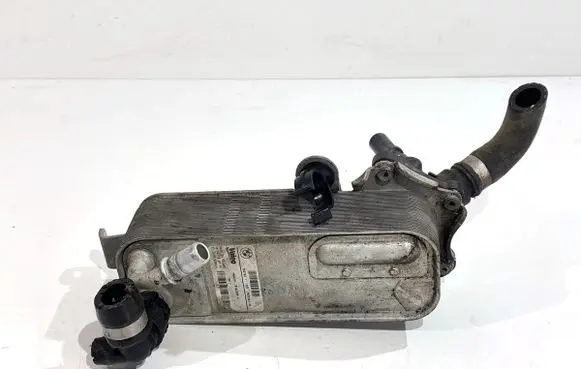 BMW 3 F30 F35 F31 Engine oil radiator 7600553