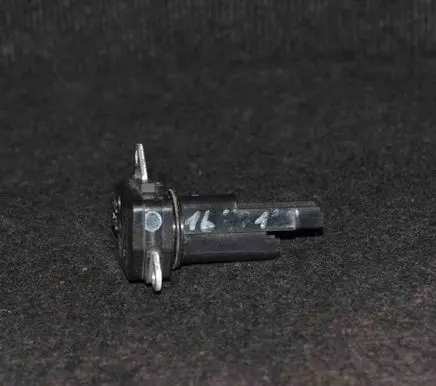 Toyota Verso-S Mass air flow meter