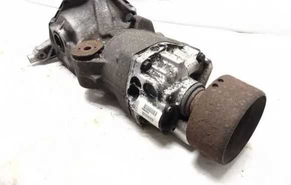 Volvo XC90 Rear differential P8653553