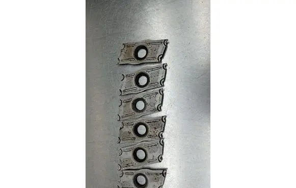 Audi A8 S8 D3 4E Seal rubber (tailgate) 059103113E