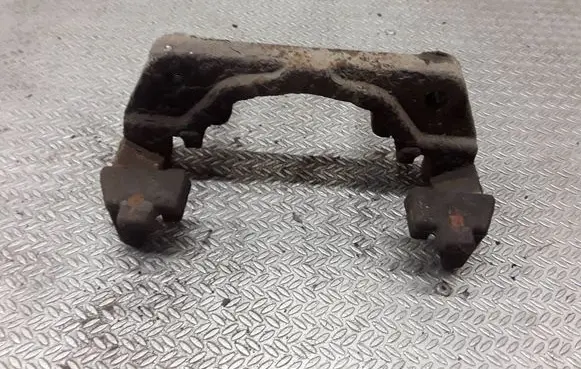 BMW 5 E60 E61 Front Brake Caliper Pad/Carrier 