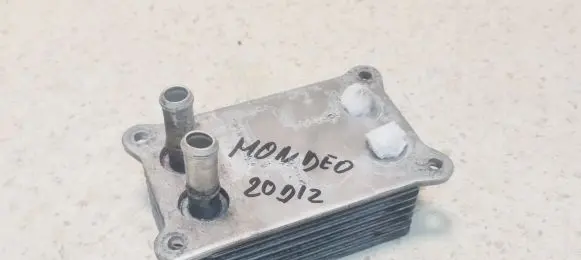 Ford Mondeo Mk III Engine oil radiator 6190626 6244334