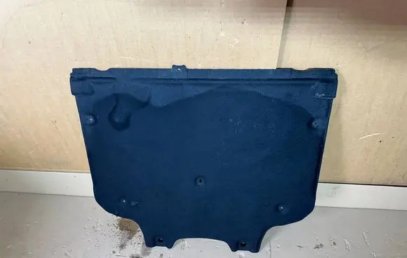 Audi A5 Engine splash shield/under tray 8W0863822B