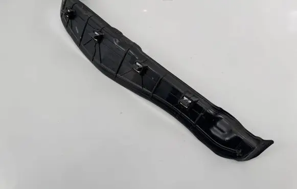 BMW 3 G20 G21 Fender end trim 7433820 17949110