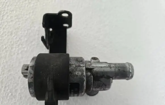 Audi 100 S4 C4 Idle control valve (regulator) 0280140512