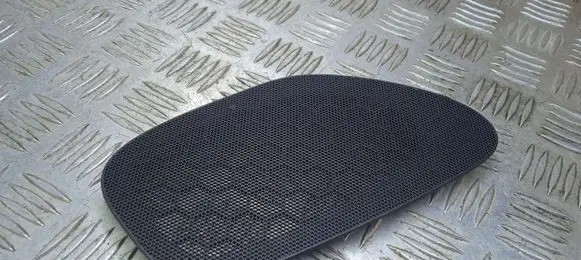 Side speaker trim/cover