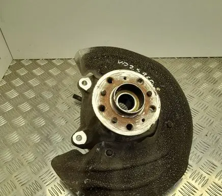 BMW X3M F97 Front wheel hub 11577210
