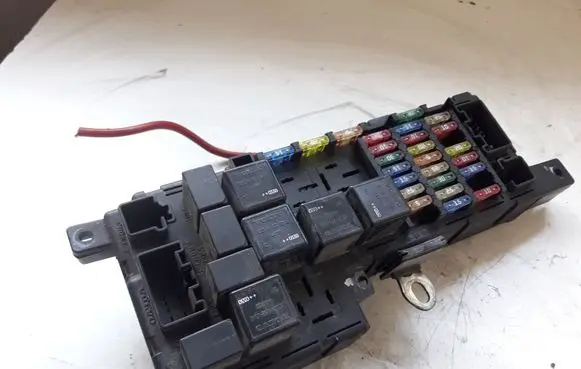 Volvo XC90 Fuse box set 518827001