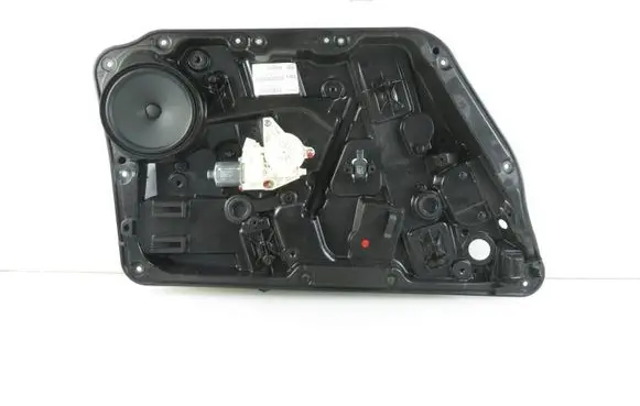 Infiniti Q30 Front door window regulator with motor A1668210351 A2469065100 807M1HW26A