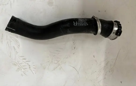 Porsche Cayenne (92A) Intercooler hose/pipe 150865T1 43W2017 7P5145994B