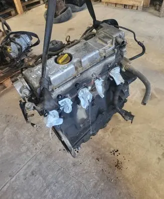 Opel Vectra B Engine