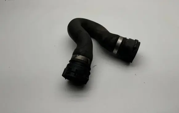 Audi Q5 SQ5 Engine coolant pipe/hose 8R0121101C