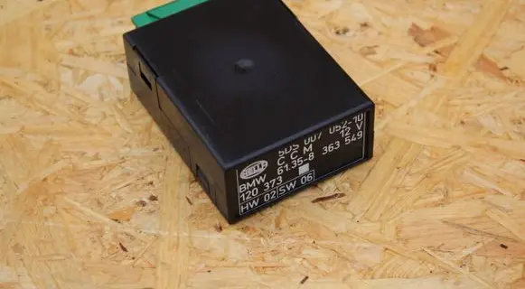 BMW 7 E38 Comfort/convenience module 8363549