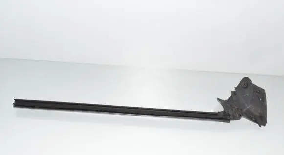 BMW 4 F36 Gran coupe Windshield trim 7310212 51357310212