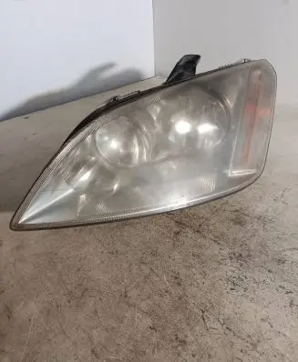 Ford C-MAX I Headlight/headlamp