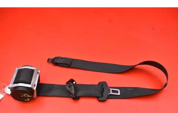 Opel Corsa D Front seatbelt 13240189
