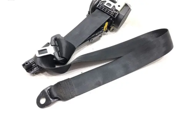 Skoda Octavia Mk2 (1Z) Front seatbelt