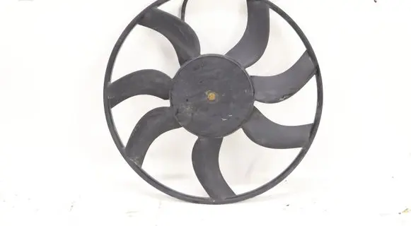 Volkswagen Multivan T6 Electric radiator cooling fan 7E0121205F