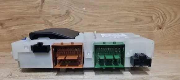 Volvo S80 Comfort/convenience module 6G9T14C256HF 30786819AA