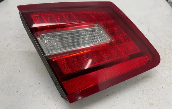 Mercedes-Benz E W212 Tailgate rear/tail lights