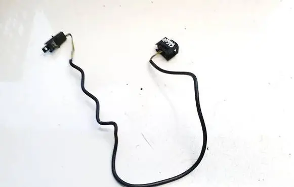Mercedes-Benz GL X164 Other wiring loom 2105403681