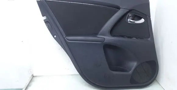 Toyota Avensis T270 Rear door card panel trim 6778805010 6763405020