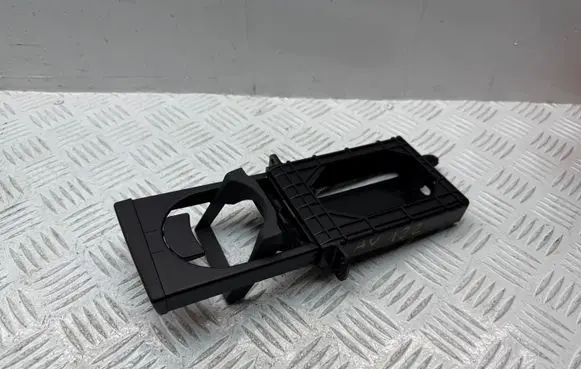Toyota Avensis T250 Cup holder 5562005011 MT3509