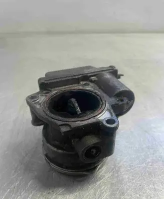 Volkswagen Golf V Throttle valve 03G128063JV100