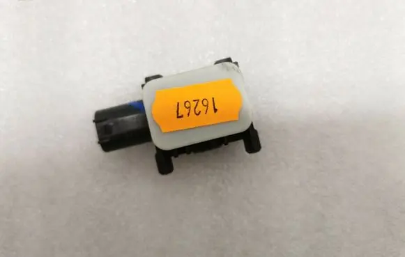 Mercedes-Benz R W251 Airbag deployment crash/impact sensor 0038202826