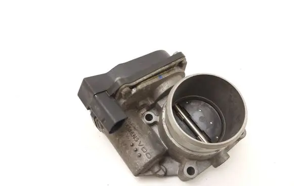 Audi A4 S4 B7 8E 8H Throttle valve 06F133062E A2C53044094
