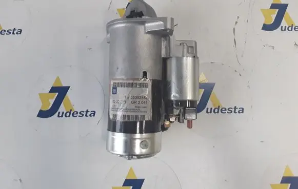 Opel Insignia A Starter motor 6202073 55352882