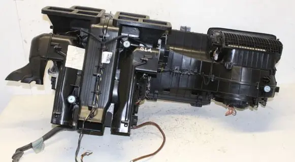 Mercedes-Benz GLA W156 X156 Interior heater climate box assembly A2468301800