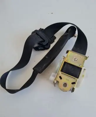 Mitsubishi Eclipse Front seatbelt 17104012 18538 X9602