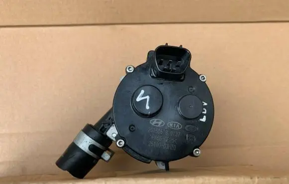 Hyundai Ioniq Water pump 2510003HZ0
