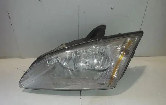 Ford Focus Headlight/headlamp