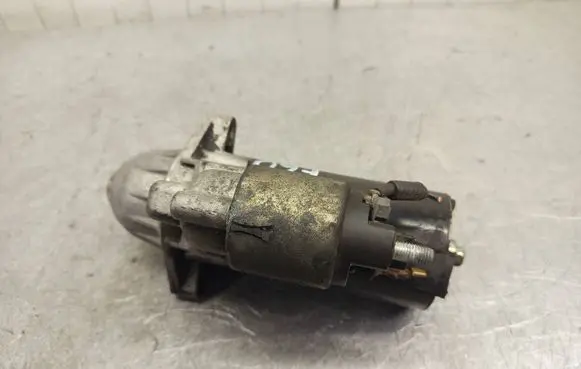 BMW 5 E60 E61 Starter motor 779495203