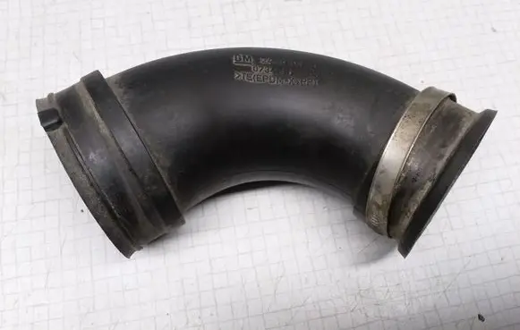 Opel Astra H Air intake hose/pipe 24437915 0734196