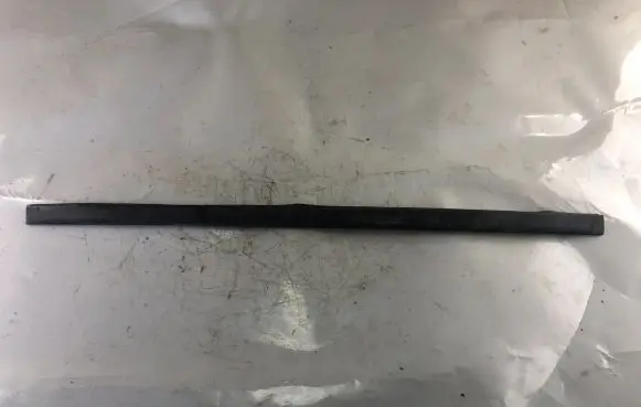 Mitsubishi Pajero Pinin Windshield trim
