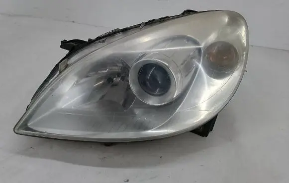 Mercedes-Benz B W245 Headlight/headlamp